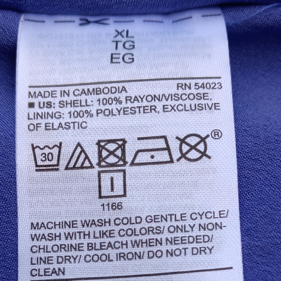 NWT Old Navy sleeveless ruffle neckline and sleeves size XL - Picture 8 of 8